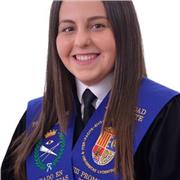 Graduada en Matemáticas apta para dar cualquier tipo de nivel.